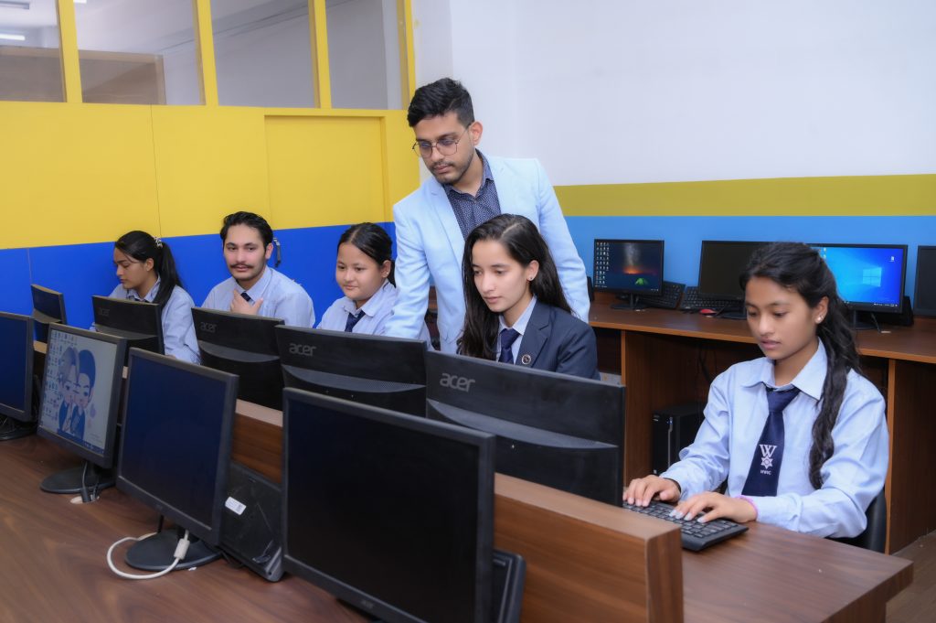 Students of BIT in Computer lab